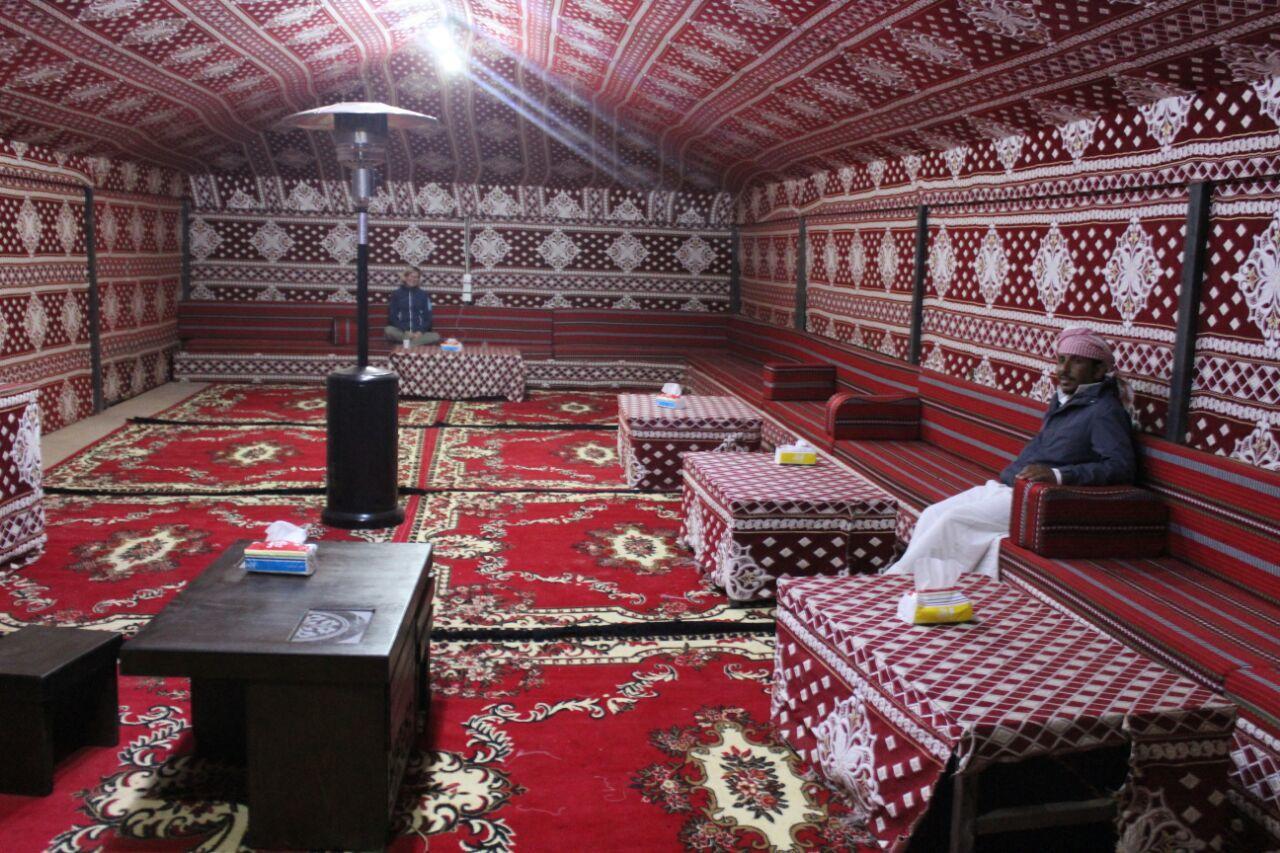 Wadi Rum Quiet Village Camp ภายนอก รูปภาพ