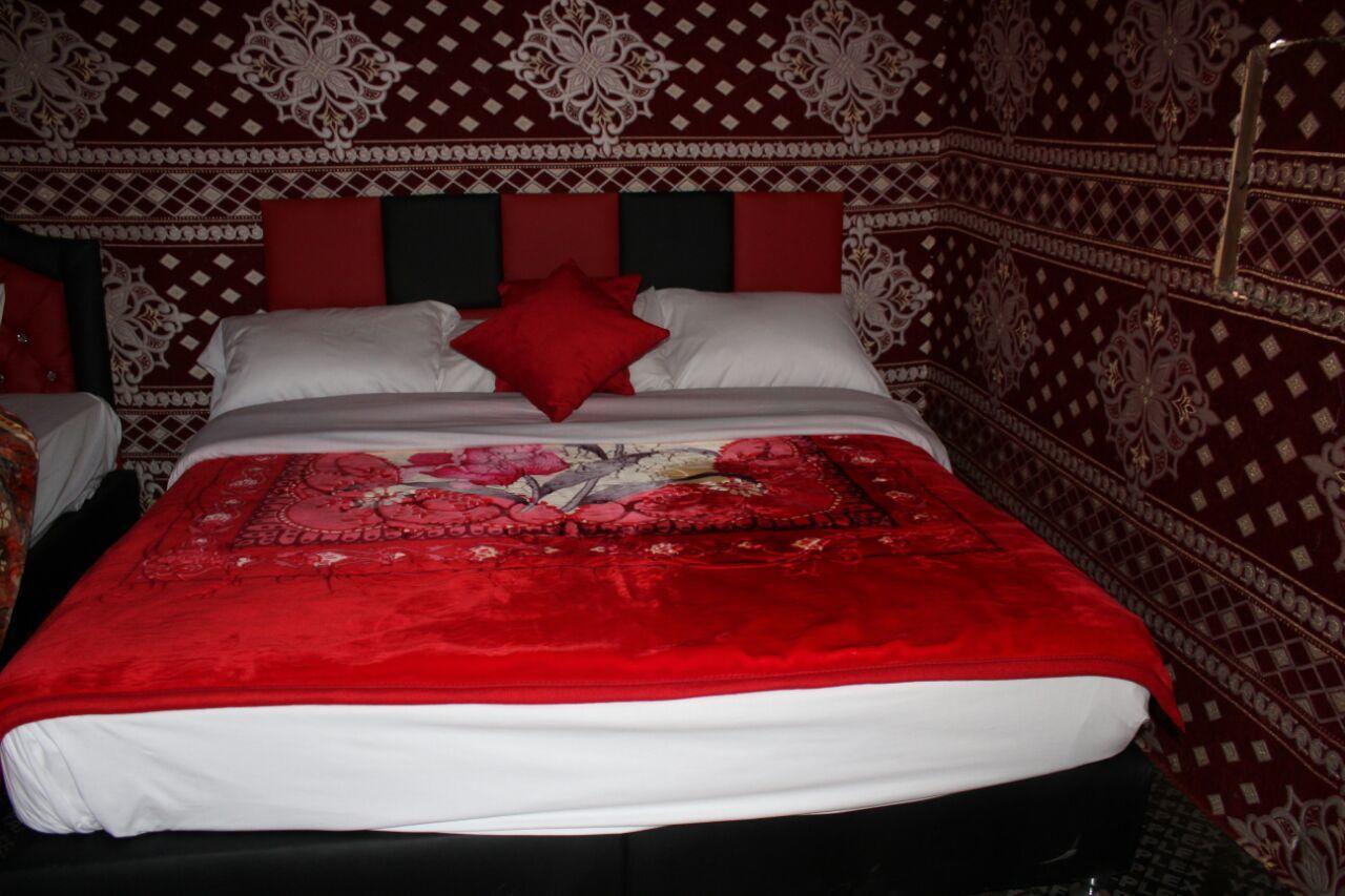 Wadi Rum Quiet Village Camp ภายนอก รูปภาพ