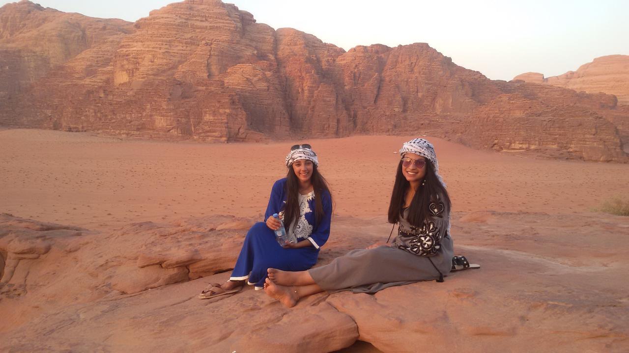 Wadi Rum Quiet Village Camp ภายนอก รูปภาพ