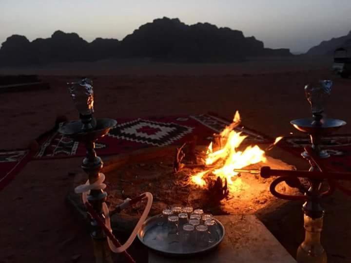 Wadi Rum Quiet Village Camp ภายนอก รูปภาพ