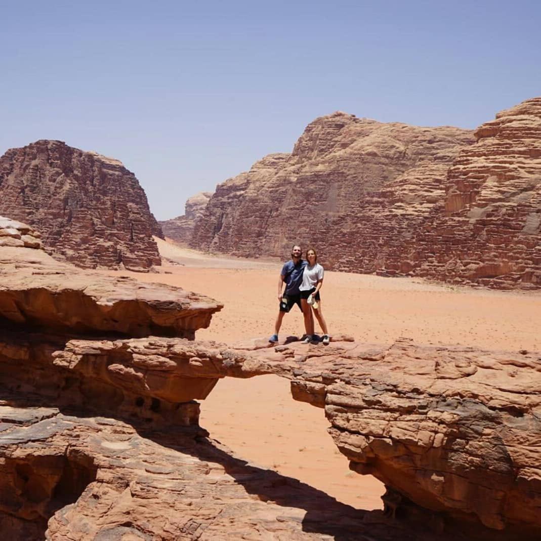 Wadi Rum Quiet Village Camp ภายนอก รูปภาพ